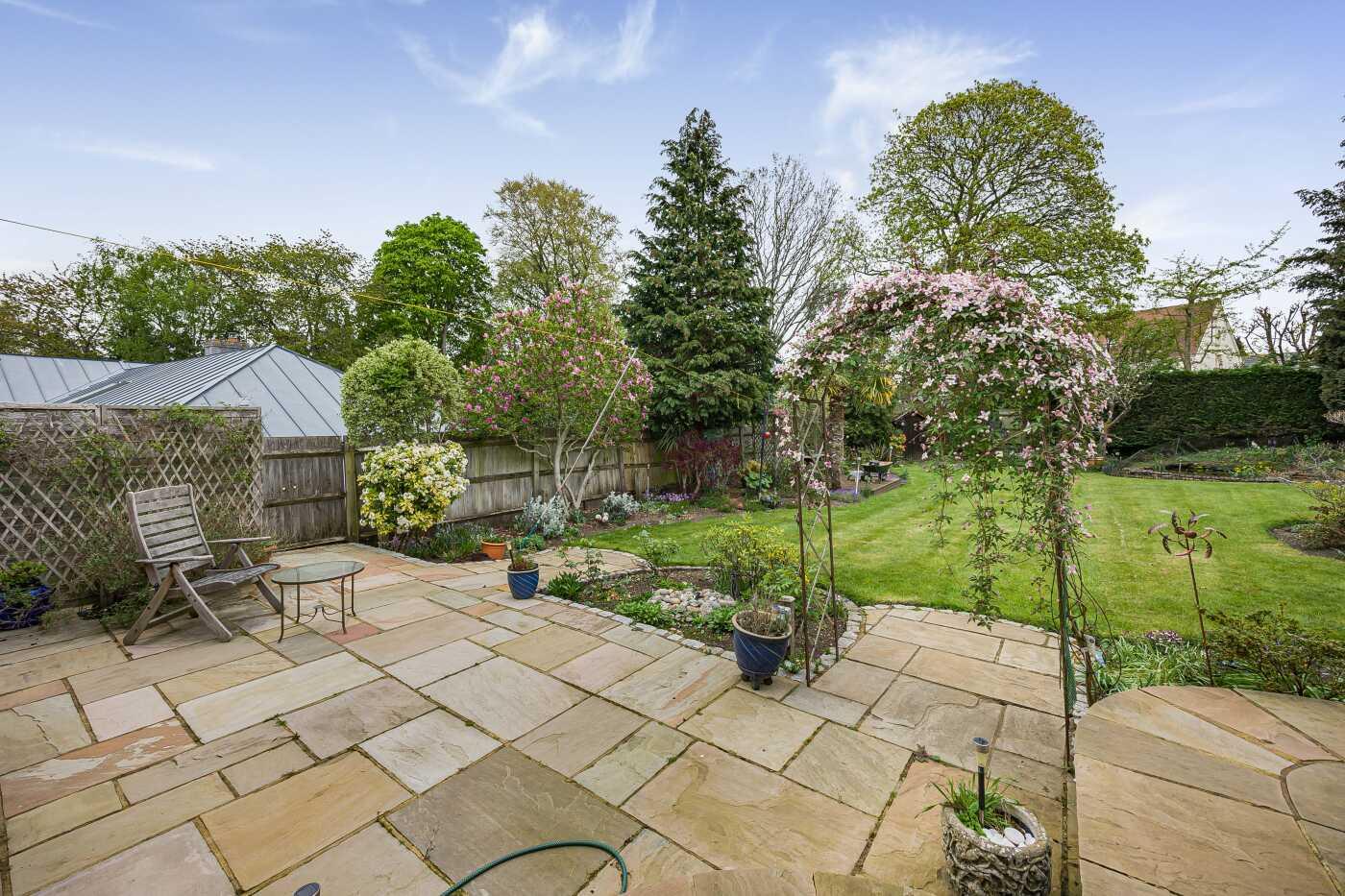 3 bed property in Greys Road, Henley-On-Thames